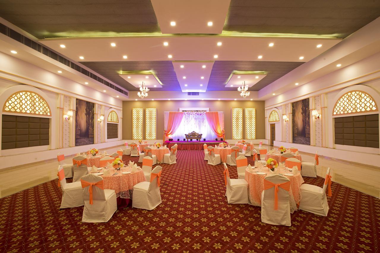 Inde Hotel Chattarpur 新德里 外观 照片