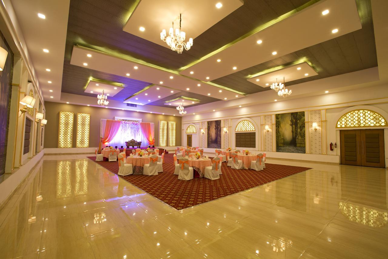 Inde Hotel Chattarpur 新德里 外观 照片