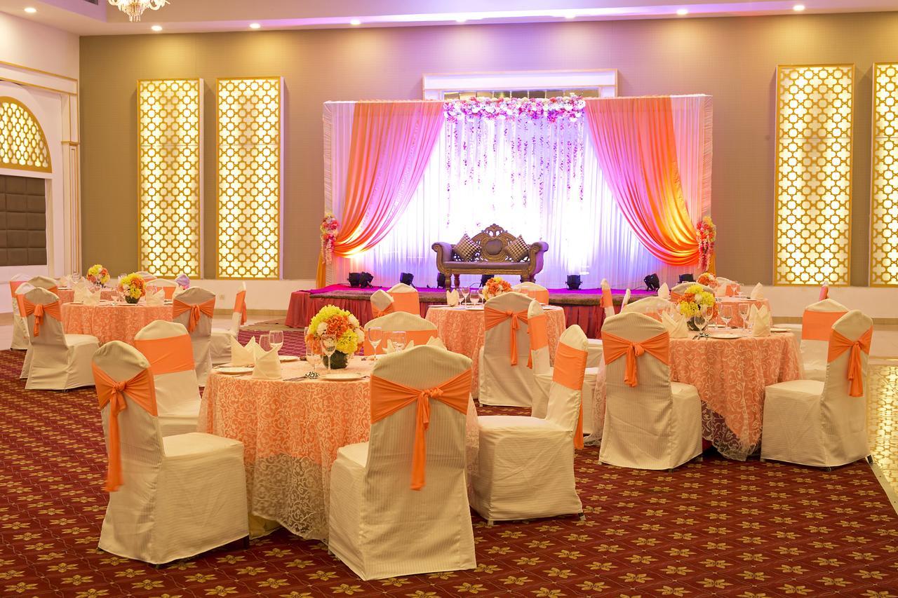 Inde Hotel Chattarpur 新德里 外观 照片